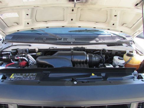 Used 2011 Ford E-350 and Econoline 350 Extended Super Duty w/ PWR Group image 15