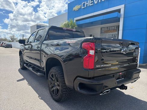 Used 2024 Chevrolet Silverado 1500 LT Trail Boss w/ Convenience Package II image 17