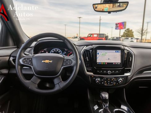 Used 2022 Chevrolet Traverse Premier image 16