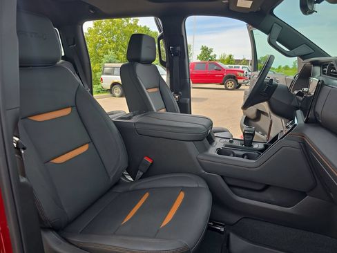Used 2026 GMC Sierra 1500 AT4 w/ AT4 Premium Package AWD/4WD image 10