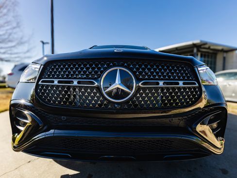 New 2026 Mercedes-Benz GLE 450 4MATIC image 4