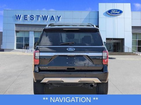 Used 2019 Ford Expedition Platinum RWD image 4