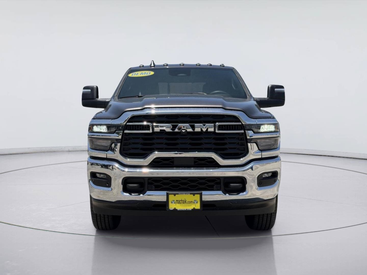 Used 2025 RAM 2500 Tradesman AWD/4WD image 2