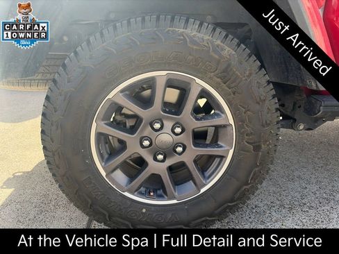 Used 2021 Jeep Gladiator Overland w/ Popular Equipment Package AWD/4WD image 9