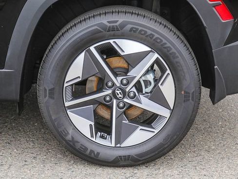 Certified 2025 Hyundai Tucson SEL image 12