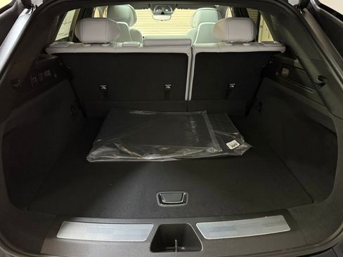 New 2026 Cadillac Lyriq Premium Luxury image 46