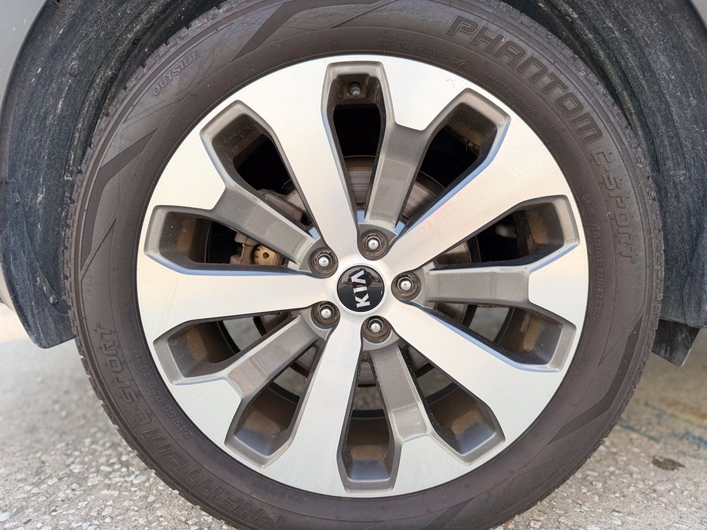 Used 2021 Kia Telluride S FWD image 12