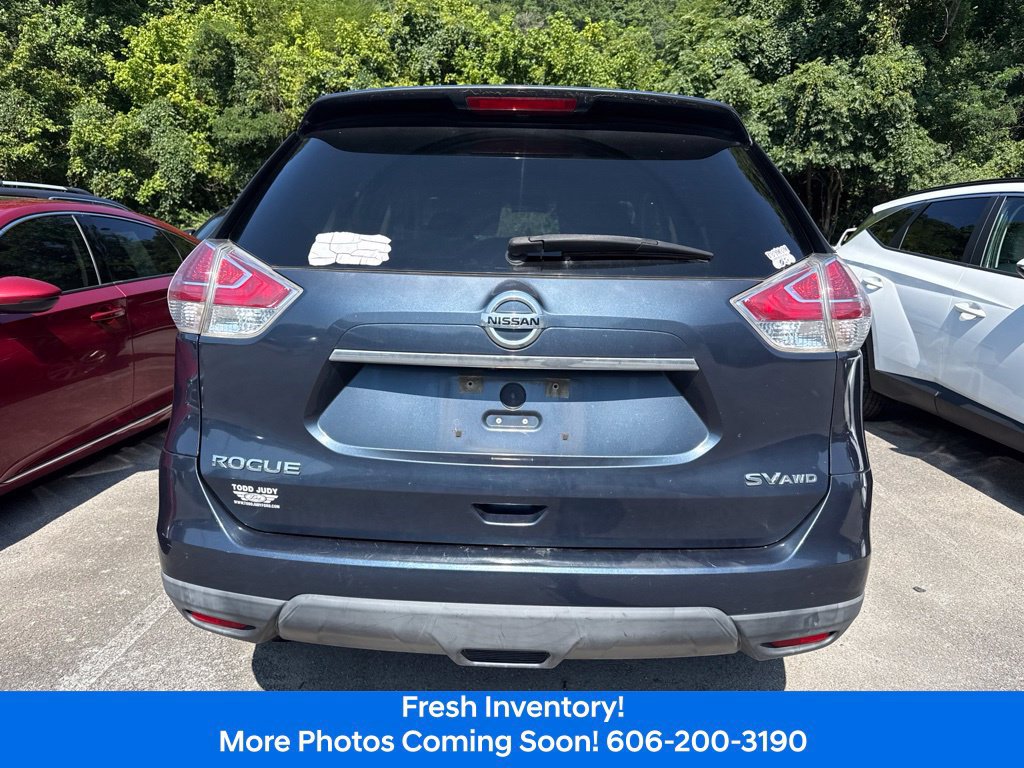 Used 2016 Nissan Rogue SV AWD/4WD image 7