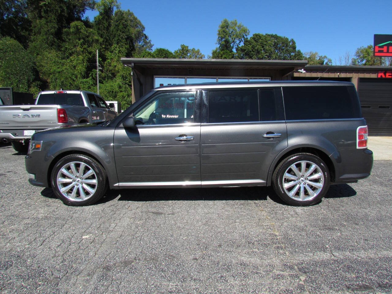 Used 2016 Ford Flex Limited FWD image 2