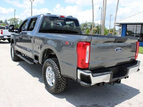 Used 2025 Ford F250 XLT AWD/4WD image 8