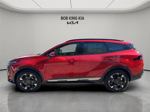 New 2026 Kia Sportage SX AWD/4WD image 2