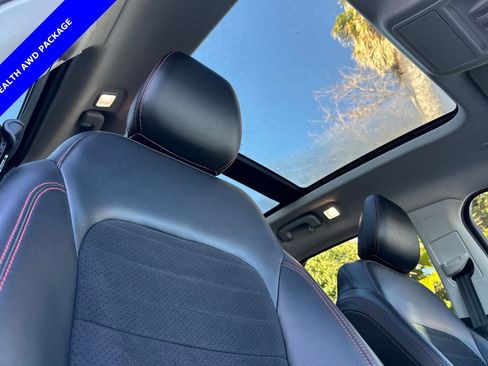 Certified 2022 Ford Escape SEL w/ SEL Stealth AWD Package image 17