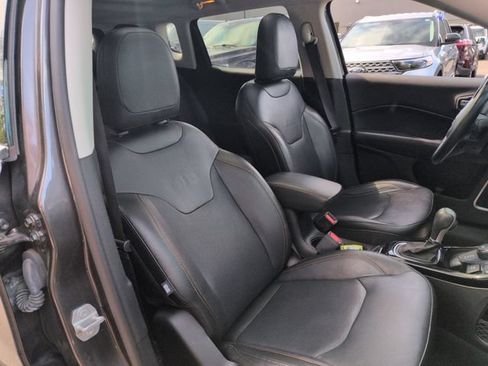 Used 2020 Jeep Compass Limited AWD/4WD image 16
