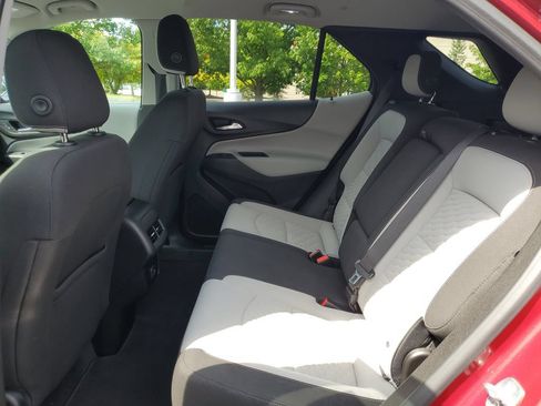 Used 2019 Chevrolet Equinox LT FWD image 28