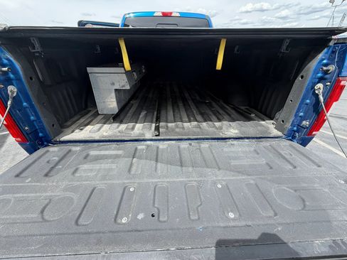 Used 2018 Ford F150 XLT w/ Equipment Group 302A Luxury AWD/4WD image 9
