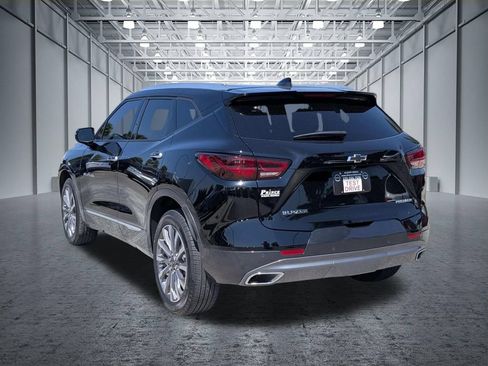 Used 2025 Chevrolet Blazer Premier FWD image 6