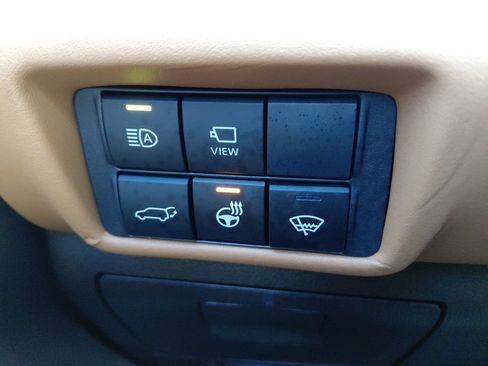 Used 2020 Toyota Highlander Platinum image 40