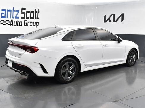 Used 2021 Kia K5 LXS image 5