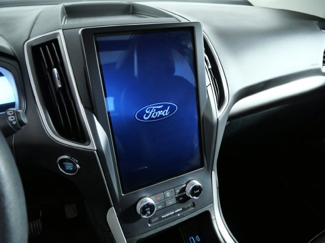 Certified 2024 Ford Edge SEL w/ Convenience Package AWD/4WD image 18