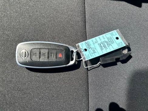 Used 2025 Nissan Sentra S image 31