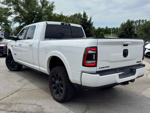 Used 2022 RAM 2500 Limited AWD/4WD image 3