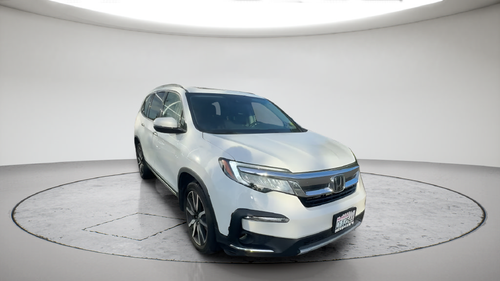 Used 2022 Honda Pilot Touring image 3