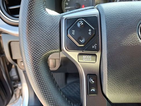 Used 2019 Toyota Tacoma TRD Off-Road RWD image 20