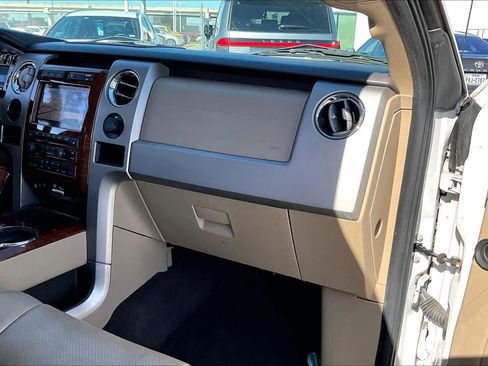 Used 2010 Ford F150 Lariat image 16