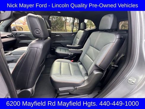 Used 2024 GMC Acadia AT4 w/ Luxury Package image 24