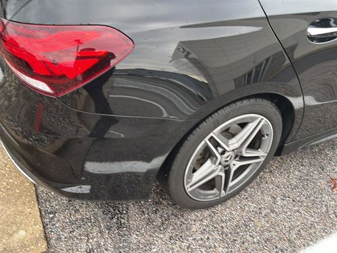 Used 2022 Mercedes-Benz A 220 4MATIC image 40