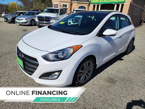 Used 2016 Hyundai Elantra GT w/ Option Group 03 FWD image 1