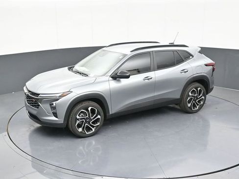 New 2026 Chevrolet Trax RS w/ Driver Confidence Package FWD image 59