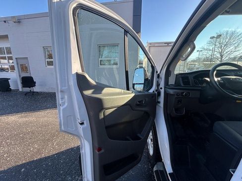 Used 2024 Ford Transit 250 Low Roof w/ Exterior Upgrade Package image 16