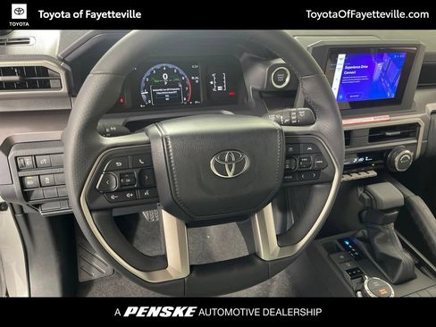 Used 2026 Toyota 4Runner SR5 AWD/4WD image 26