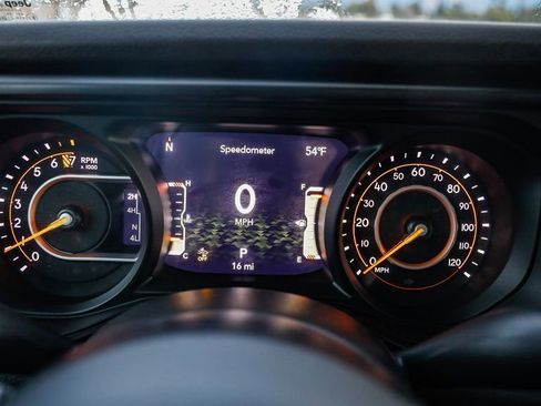 New 2026 Jeep Gladiator Sport AWD/4WD image 24