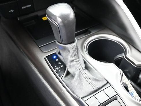 Used 2024 Toyota Camry XSE FWD image 22