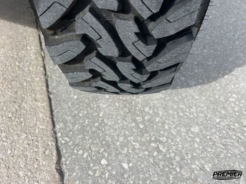 Used 1999 Jeep Cherokee Sport image 27