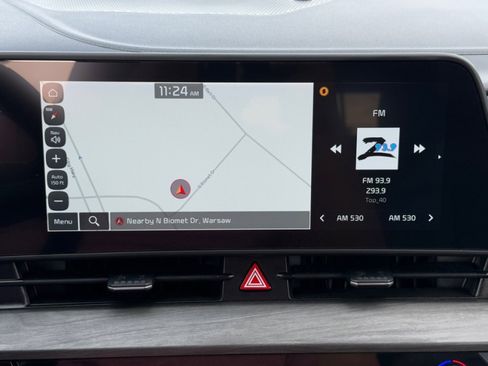 Used 2025 Kia Sportage X-Line w/ Premium Package image 27