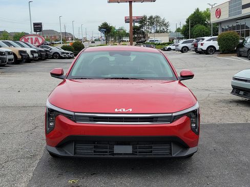 New 2026 Kia K4 FWD image 2