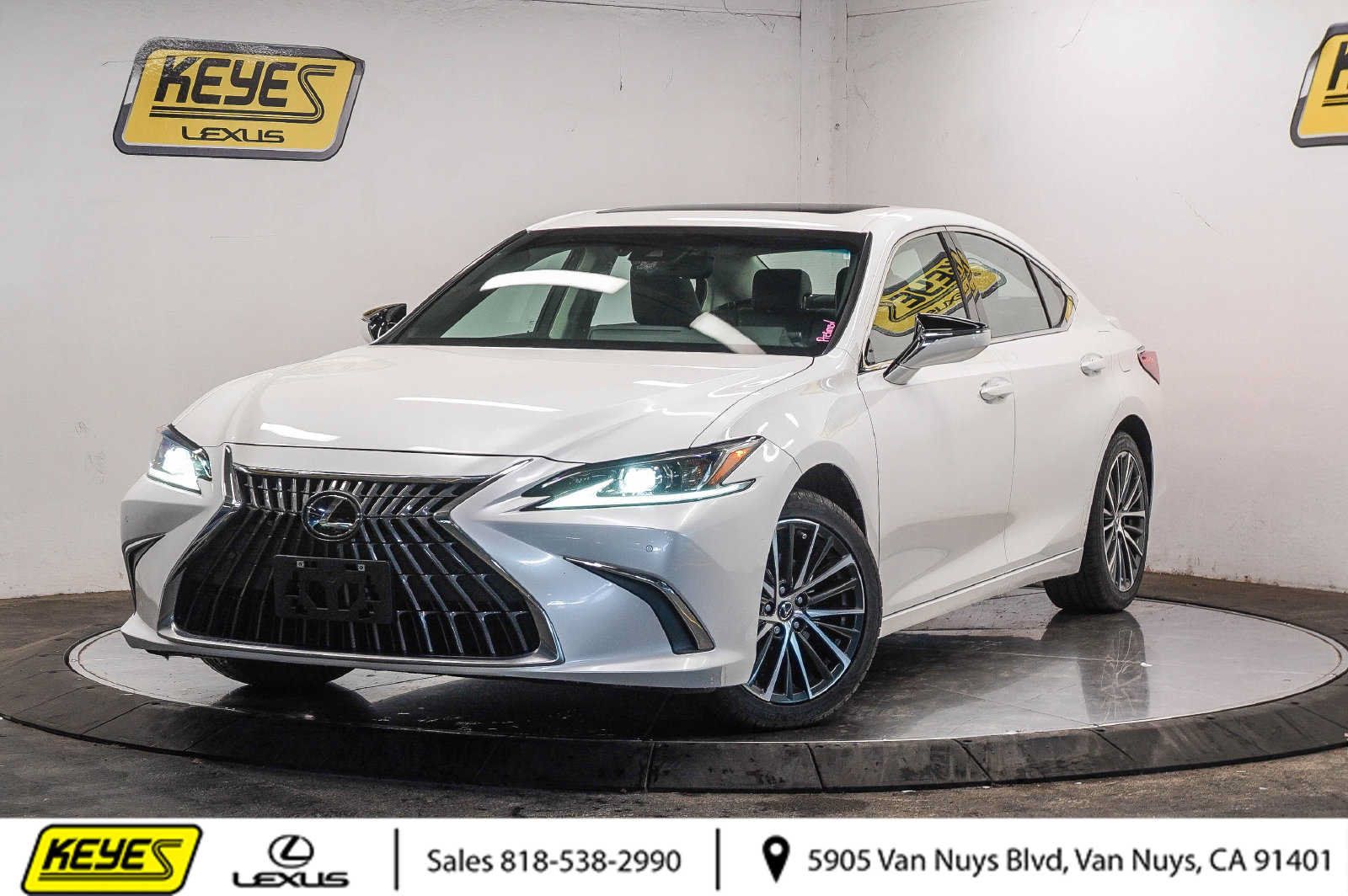Used 2024 Lexus ES 300h w/ Premium Package FWD image 1