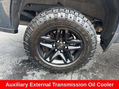 Used 2019 Chevrolet Silverado 1500 LT Trail Boss AWD/4WD image 47