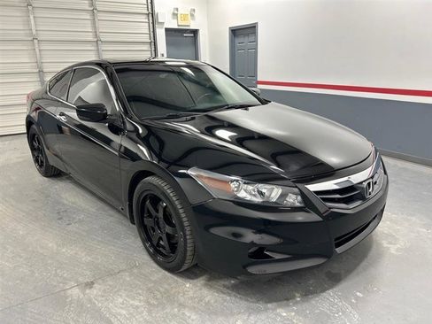 Used 2012 Honda Accord EX-L image 2