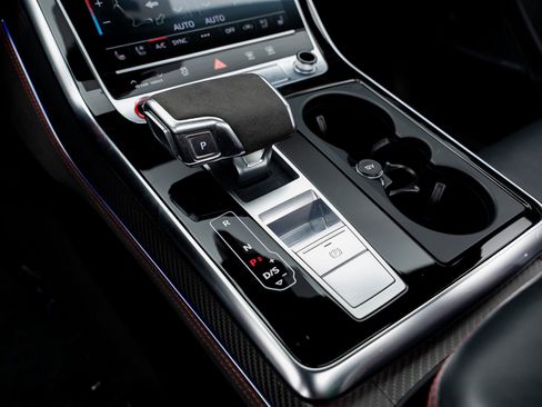 Used 2022 Audi RS Q8 4.0T image 51