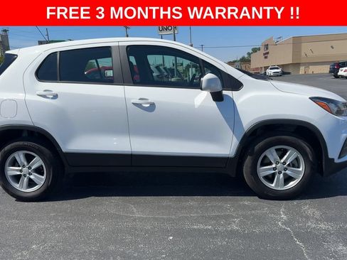 Used 2017 Chevrolet Trax LS AWD/4WD image 9