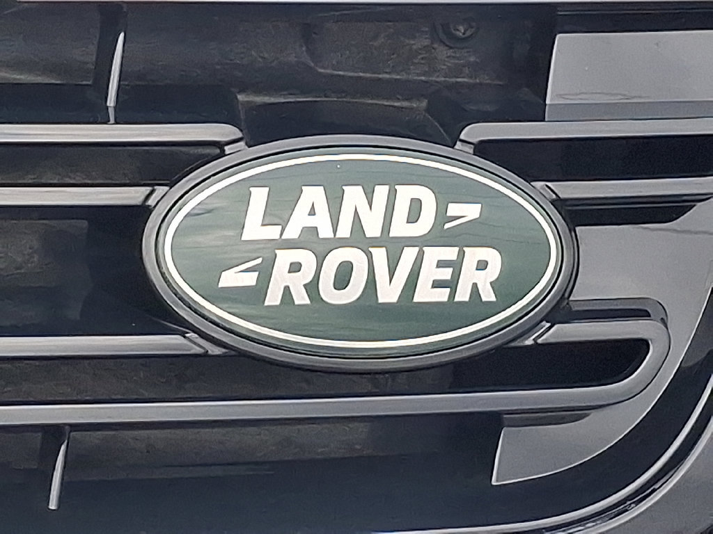 New 2026 Land Rover Range Rover Evoque S AWD/4WD image 17