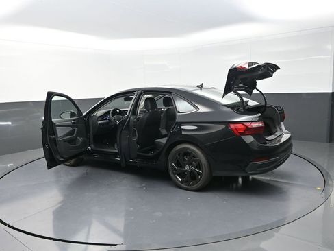 New 2026 Volkswagen Jetta SE image 31