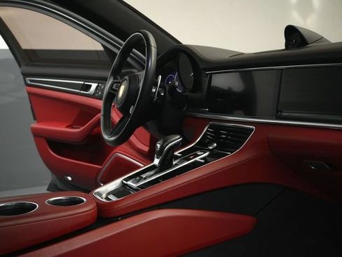 Used 2023 Porsche Panamera Platinum Edition RWD image 59