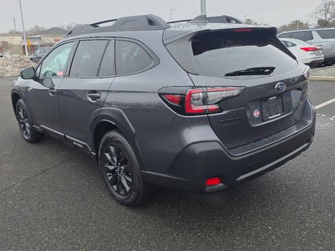 Used 2023 Subaru Outback Onyx Edition image 13