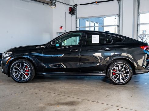 Used 2023 BMW X6 xDrive40i w/ M Sport Package image 8