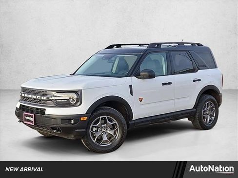Used 2024 Ford Bronco Sport Badlands image 1
